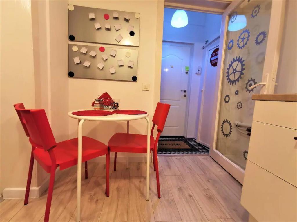Luxury Piata Universitate Old Town Apartment Букурещ Екстериор снимка