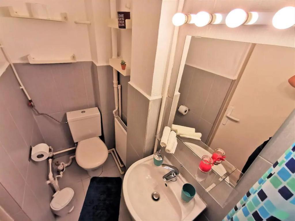 Luxury Piata Universitate Old Town Apartment Букурещ Екстериор снимка
